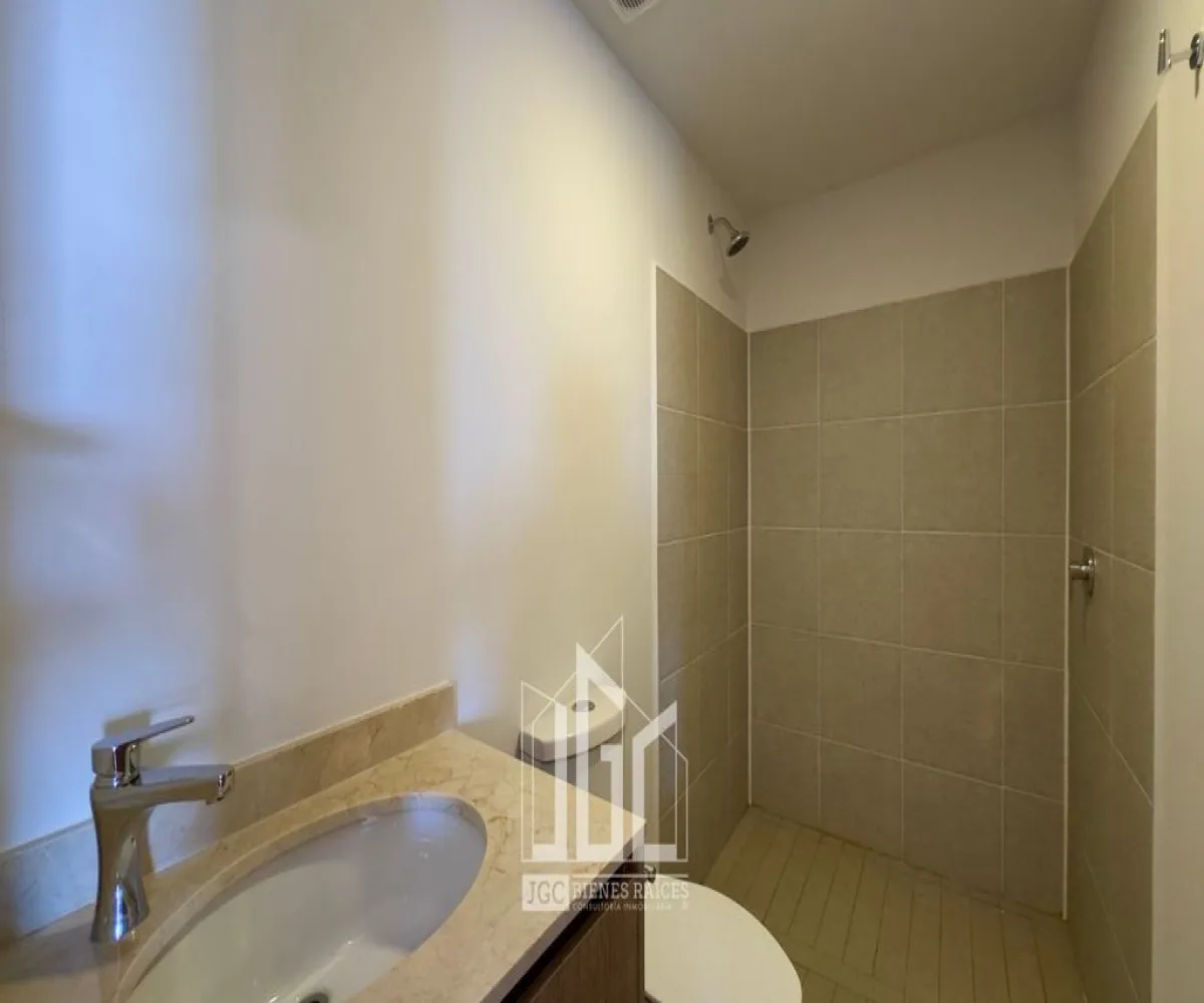 Departamento En Venta,Zapopan Centro,Avenida José Parres Arias 175 704, Zapopan, Jalisco 45160, 2 Habitaciones,2 Baños,Avenida José Parres Arias,1,pLE775U Departamento En Venta,Zapopan Centro,Avenida José Parres Arias 175 704, Zapopan, Jalisco 45160, 2 Habitaciones,2 Baños,Avenida José Parres Arias,1,pLE775U