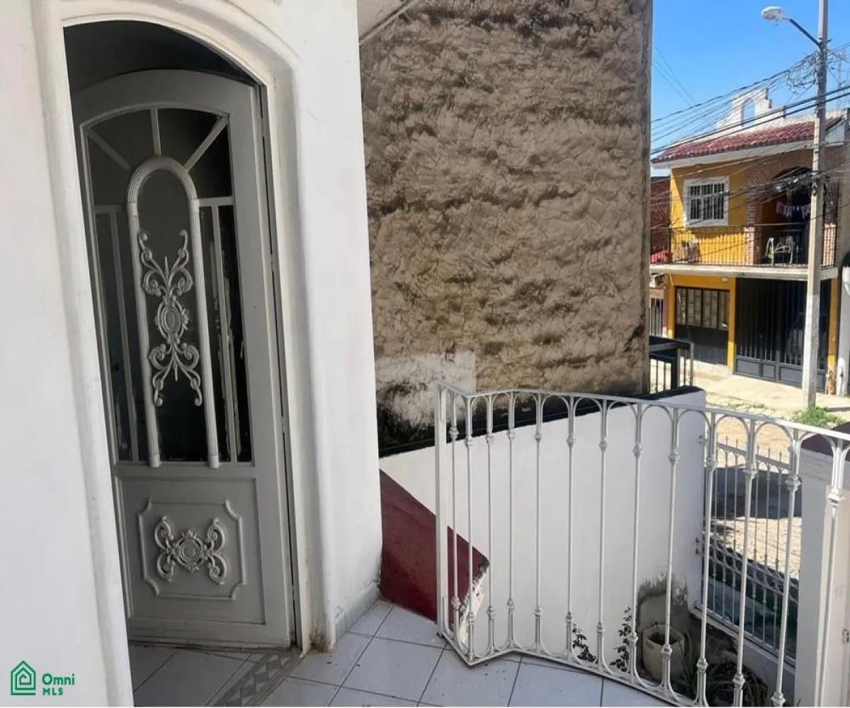 Casa En Venta,Santa Lucia,Emiliano zapata 1642, Zapopan, Jalisco 44400, 4 Habitaciones,3 Baños,Emiliano zapata,MX251033406 Casa En Venta,Santa Lucia,Emiliano zapata 1642, Zapopan, Jalisco 44400, 4 Habitaciones,3 Baños,Emiliano zapata,MX251033406