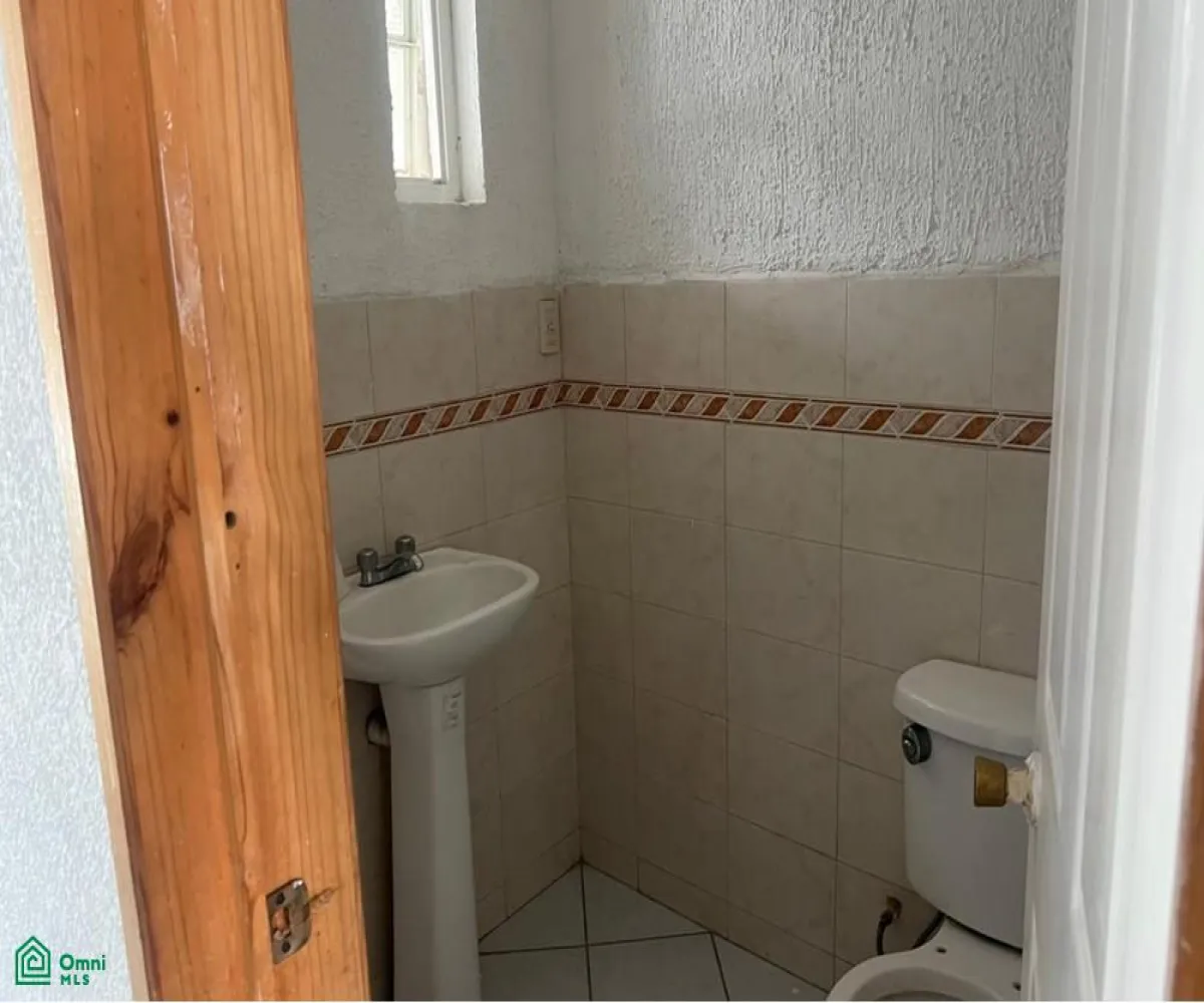 Casa En Venta,Santa Lucia,Emiliano zapata 1642, Zapopan, Jalisco 44400, 4 Habitaciones,3 Baños,Emiliano zapata,MX251033406 Casa En Venta,Santa Lucia,Emiliano zapata 1642, Zapopan, Jalisco 44400, 4 Habitaciones,3 Baños,Emiliano zapata,MX251033406