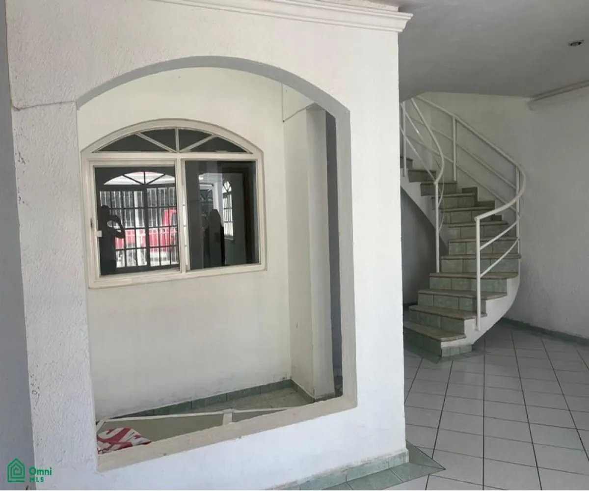 Casa En Venta,Santa Lucia,Emiliano zapata 1642, Zapopan, Jalisco 44400, 4 Habitaciones,3 Baños,Emiliano zapata,MX251033406 Casa En Venta,Santa Lucia,Emiliano zapata 1642, Zapopan, Jalisco 44400, 4 Habitaciones,3 Baños,Emiliano zapata,MX251033406