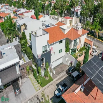 Casa En Venta,Jardín Real,coto 3 S/N, Zapopan, Jalisco 45019, 4 Habitaciones,5 Baños,coto 3,2,MX251017769