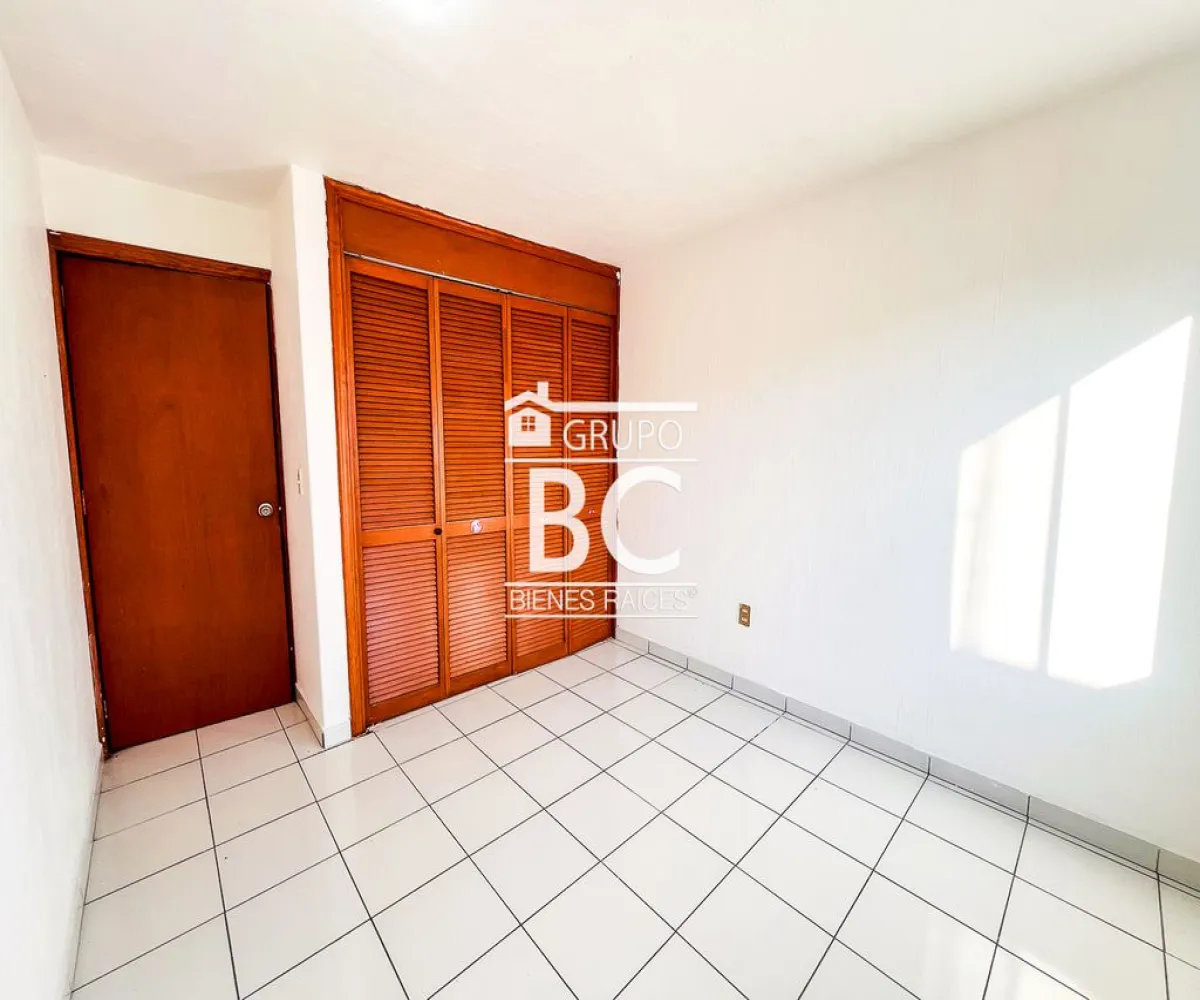 Casa En Venta,Altagracia,Avenida Industria Textil 2000 127, Zapopan, Jalisco 45180, 3 Habitaciones,2 Baños,Avenida Industria Textil,2,pjT56Ww Casa En Venta,Altagracia,Avenida Industria Textil 2000 127, Zapopan, Jalisco 45180, 3 Habitaciones,2 Baños,Avenida Industria Textil,2,pjT56Ww