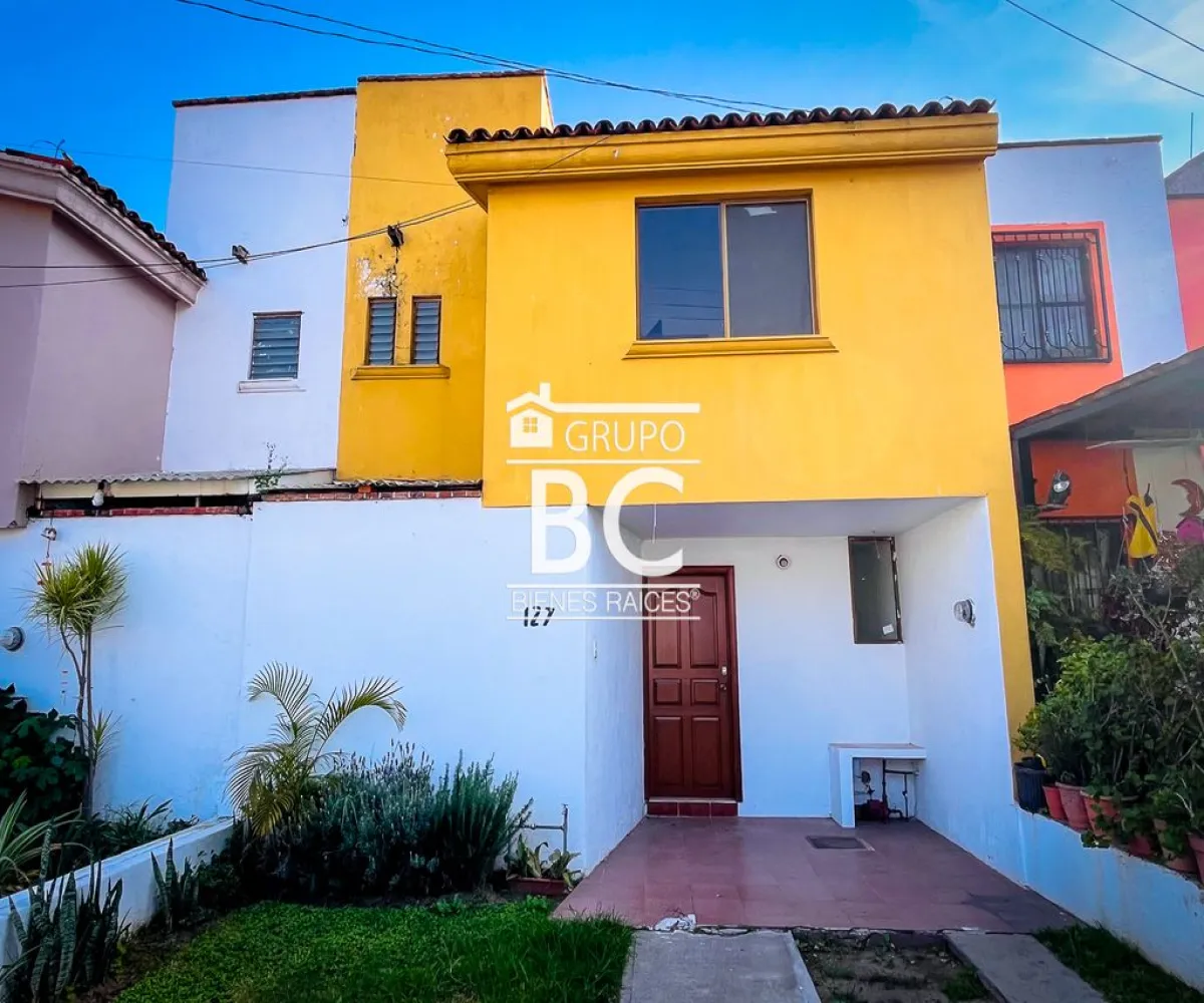 Casa En Venta,Altagracia,Avenida Industria Textil 2000 127, Zapopan, Jalisco 45180, 3 Habitaciones,2 Baños,Avenida Industria Textil,2,pjT56Ww Casa En Venta,Altagracia,Avenida Industria Textil 2000 127, Zapopan, Jalisco 45180, 3 Habitaciones,2 Baños,Avenida Industria Textil,2,pjT56Ww