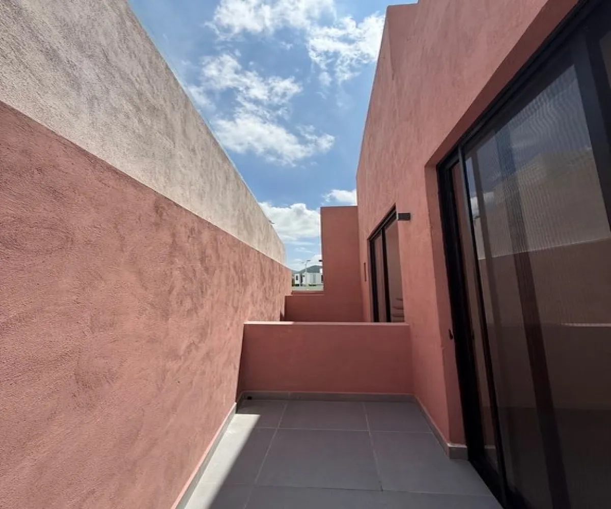Casa En Venta,Casa Fuerte,Casa Fuerte Paseo del Vigia 325, Tlajomulco de Zúñiga, Jalisco 45645, 3 Habitaciones,1 Baño,Casa Fuerte Paseo del Vigia,1,pBcqPW0 Casa En Venta,Casa Fuerte,Casa Fuerte Paseo del Vigia 325, Tlajomulco de Zúñiga, Jalisco 45645, 3 Habitaciones,1 Baño,Casa Fuerte Paseo del Vigia,1,pBcqPW0