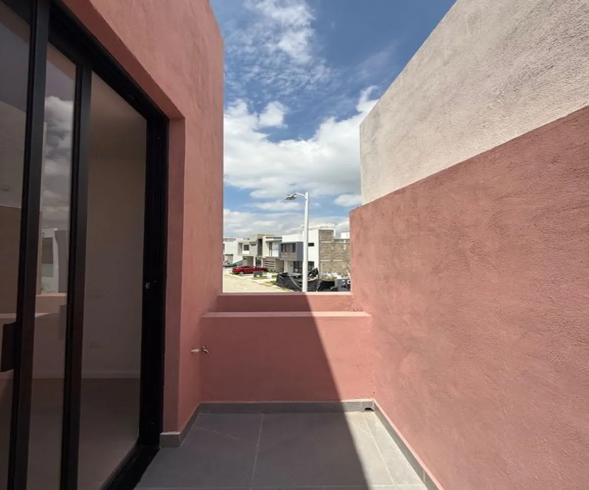 Casa En Venta,Casa Fuerte,Casa Fuerte Paseo del Vigia 325, Tlajomulco de Zúñiga, Jalisco 45645, 3 Habitaciones,1 Baño,Casa Fuerte Paseo del Vigia,1,pBcqPW0 Casa En Venta,Casa Fuerte,Casa Fuerte Paseo del Vigia 325, Tlajomulco de Zúñiga, Jalisco 45645, 3 Habitaciones,1 Baño,Casa Fuerte Paseo del Vigia,1,pBcqPW0