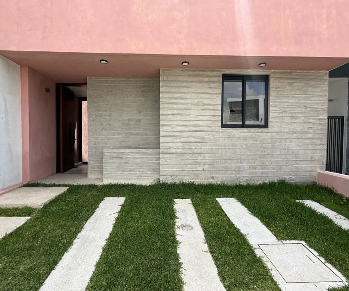 Casa En Venta,Casa Fuerte,Casa Fuerte Paseo del Vigia 325, Tlajomulco de Zúñiga, Jalisco 45645, 3 Habitaciones,1 Baño,Casa Fuerte Paseo del Vigia,1,pBcqPW0 Casa En Venta,Casa Fuerte,Casa Fuerte Paseo del Vigia 325, Tlajomulco de Zúñiga, Jalisco 45645, 3 Habitaciones,1 Baño,Casa Fuerte Paseo del Vigia,1,pBcqPW0