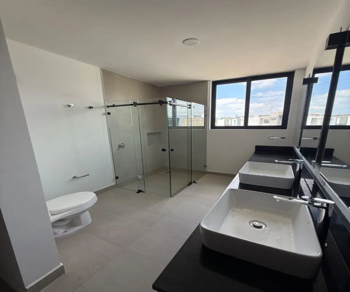 Casa En Venta,Casa Fuerte,Casa Fuerte Paseo del Vigia 325, Tlajomulco de Zúñiga, Jalisco 45645, 3 Habitaciones,1 Baño,Casa Fuerte Paseo del Vigia,1,pBcqPW0 Casa En Venta,Casa Fuerte,Casa Fuerte Paseo del Vigia 325, Tlajomulco de Zúñiga, Jalisco 45645, 3 Habitaciones,1 Baño,Casa Fuerte Paseo del Vigia,1,pBcqPW0