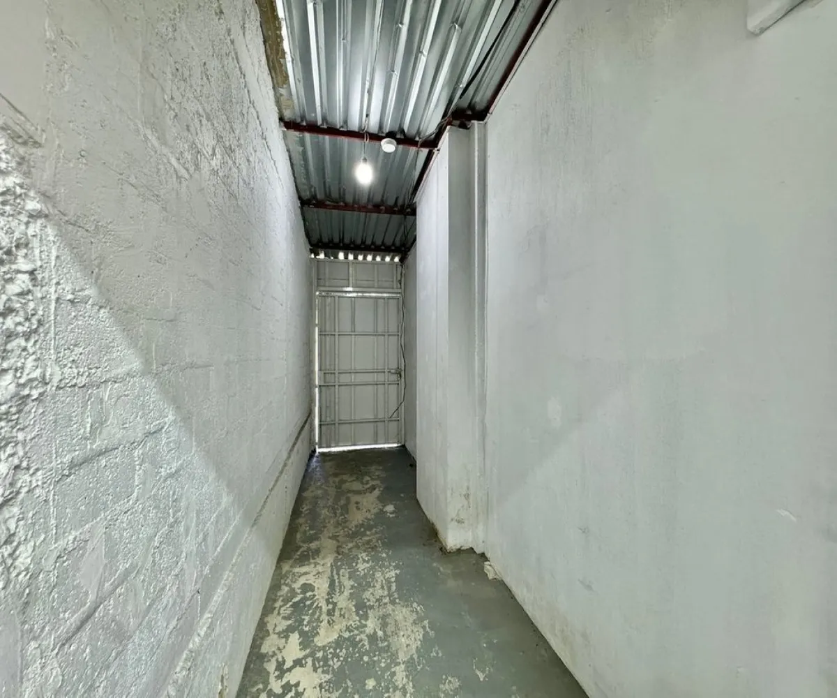 Local En Renta,Ladron De Guevara,Avenida de las Américas 528, Guadalajara, Jalisco 44600,Avenida de las Américas,1,p0zWlD1 Local En Renta,Ladron De Guevara,Avenida de las Américas 528, Guadalajara, Jalisco 44600,Avenida de las Américas,1,p0zWlD1