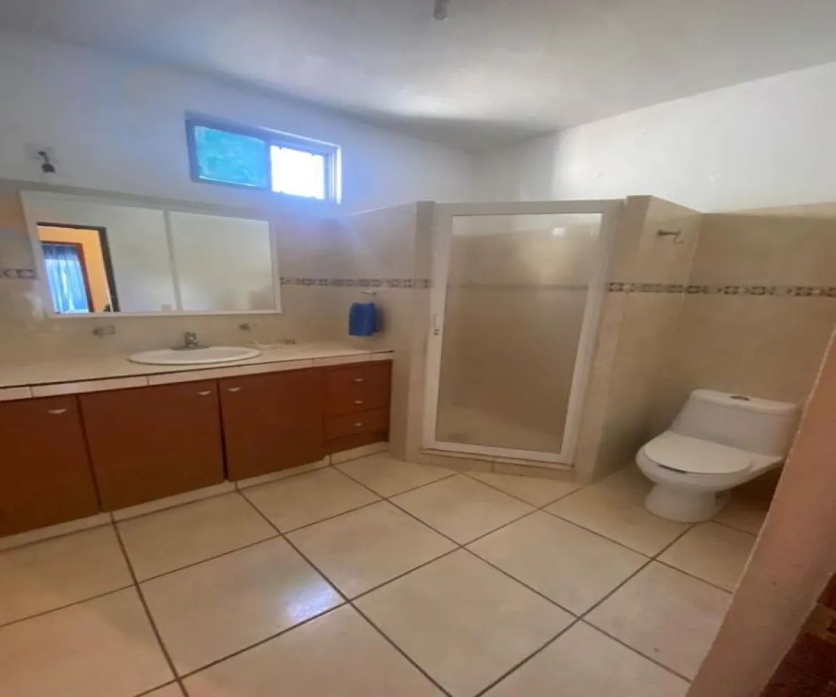 Casa En Venta,Vida Vallarta,Relámpago 102, Puerto Vallarta, Jalisco 48318, 3 Habitaciones,1 Baño,Relámpago,1,pqIBivu Casa En Venta,Vida Vallarta,Relámpago 102, Puerto Vallarta, Jalisco 48318, 3 Habitaciones,1 Baño,Relámpago,1,pqIBivu