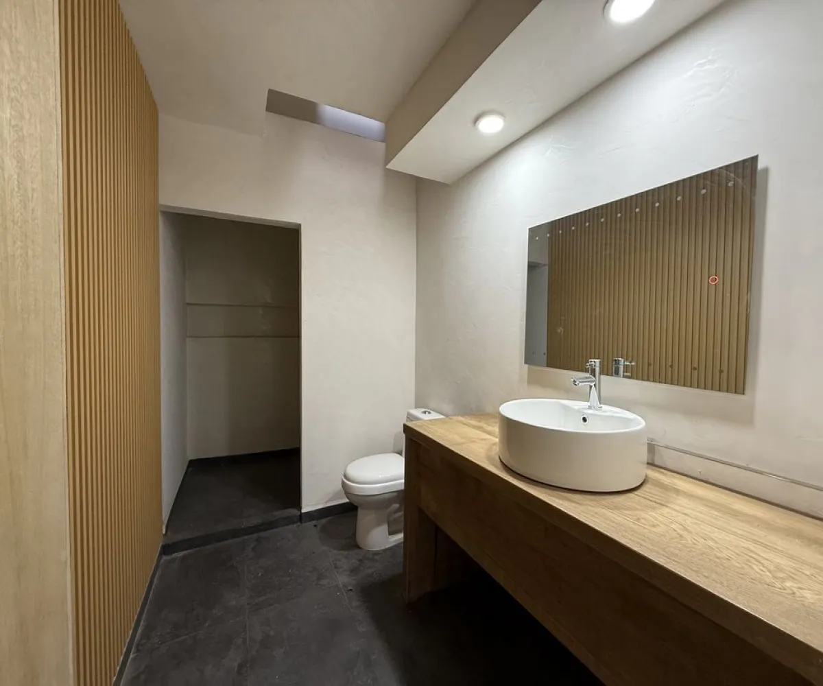 Casa En Venta,Chapalita de Occidente,Arquitectos Sur 1264, Zapopan, Jalisco 45054, 3 Habitaciones,3 Baños,Arquitectos Sur,1,potu3V6 Casa En Venta,Chapalita de Occidente,Arquitectos Sur 1264, Zapopan, Jalisco 45054, 3 Habitaciones,3 Baños,Arquitectos Sur,1,potu3V6