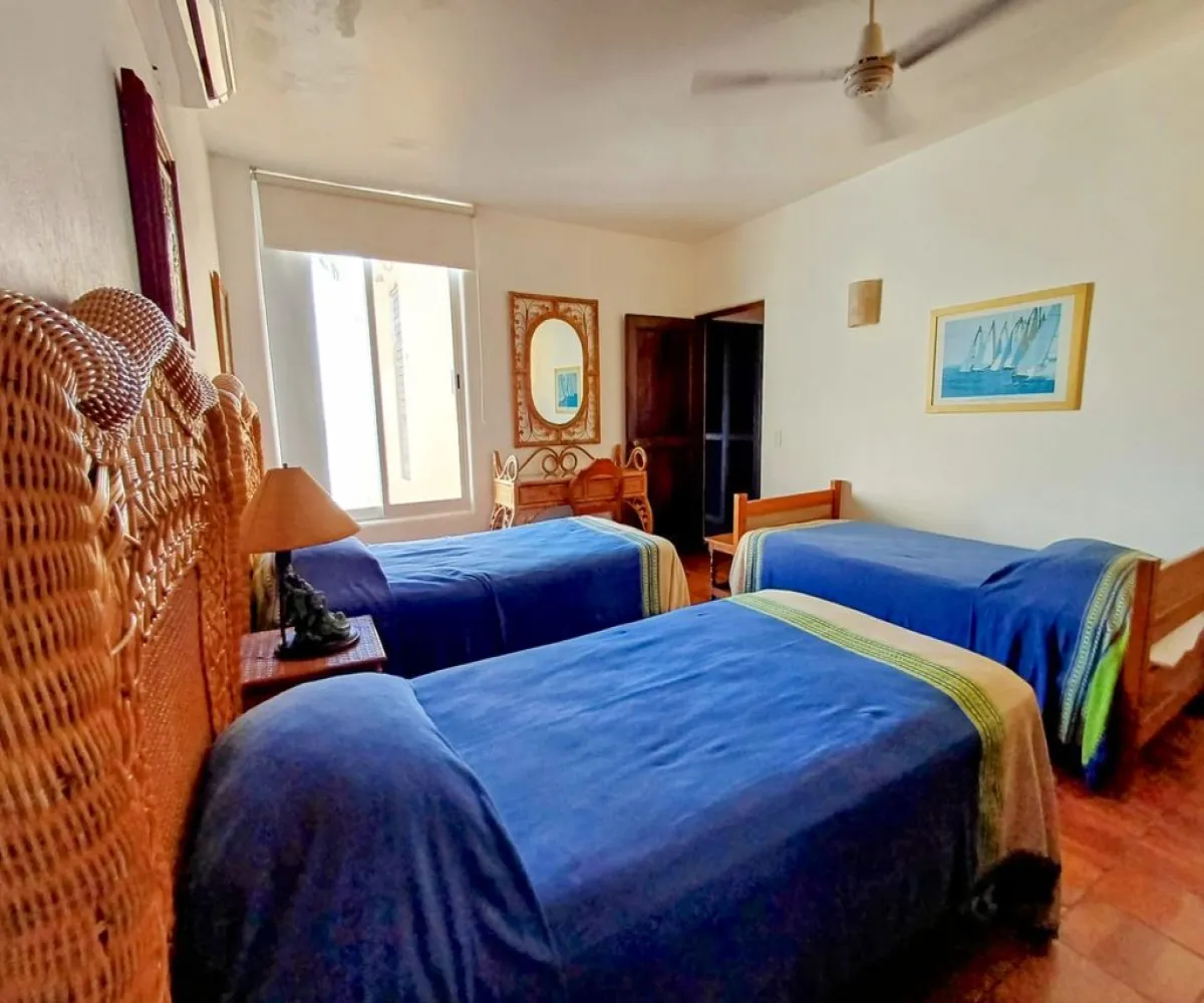 Casa En Venta,Club Santiago,Calamar 22, Manzanillo, Colima 28868, 6 Habitaciones,6 Baños,Calamar,2,pklRUuV Casa En Venta,Club Santiago,Calamar 22, Manzanillo, Colima 28868, 6 Habitaciones,6 Baños,Calamar,2,pklRUuV