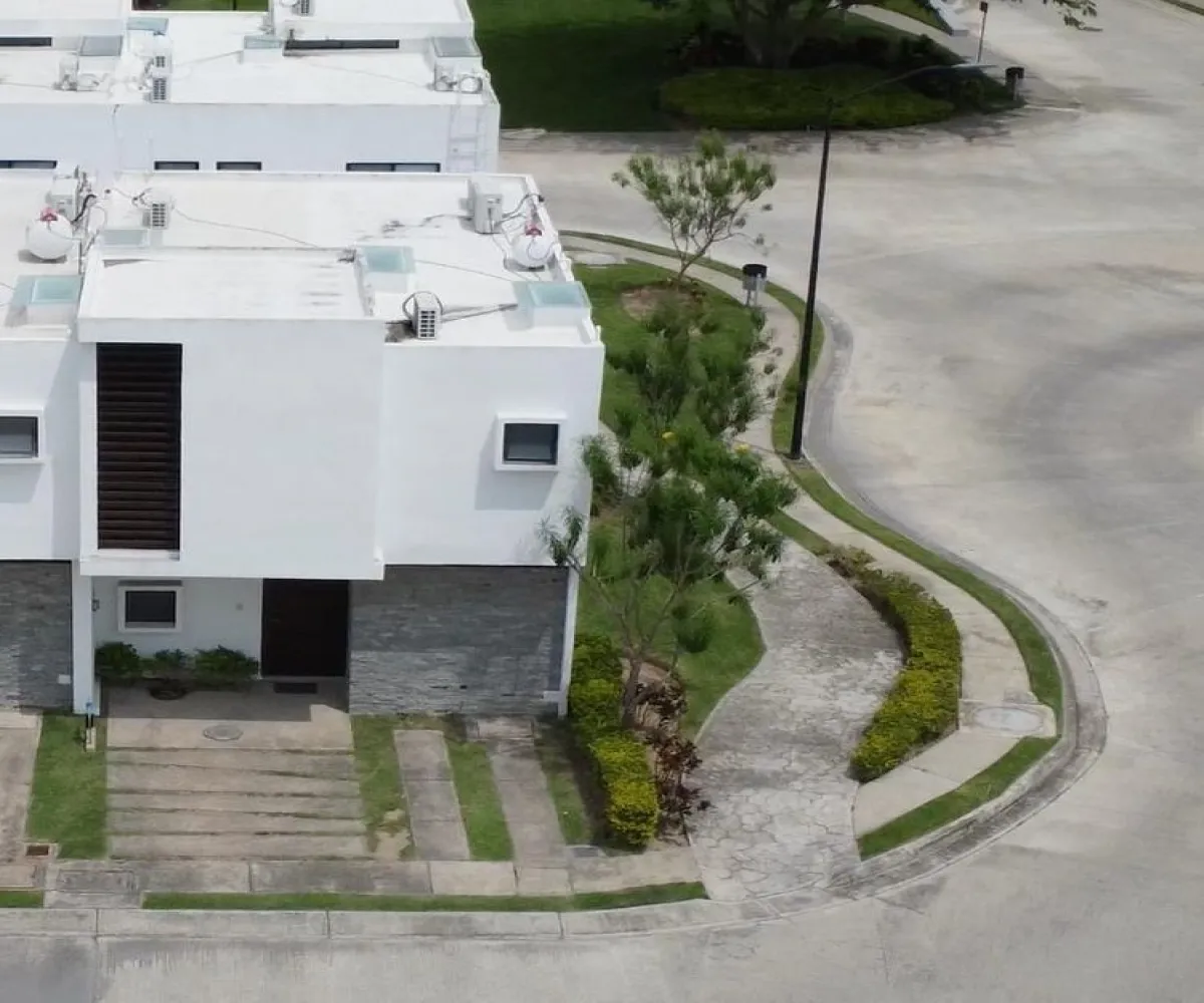 Casa En Venta,Valle Dorado,Avenida Rincón del Cielo 101, Bahía de Banderas, Nayarit 63735, 3 Habitaciones,2 Baños,Avenida Rincón del Cielo,2,pUeyngm Casa En Venta,Valle Dorado,Avenida Rincón del Cielo 101, Bahía de Banderas, Nayarit 63735, 3 Habitaciones,2 Baños,Avenida Rincón del Cielo,2,pUeyngm