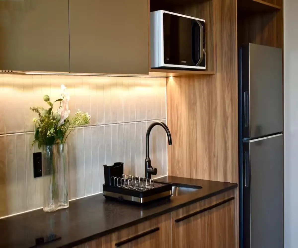 Departamento En Venta,Chapalita,Avenida de Las Rosas 1297 703, Guadalajara, Jalisco 44520, 1 Cuarto,1 Baño,Avenida de Las Rosas,1,p4WANOK Departamento En Venta,Chapalita,Avenida de Las Rosas 1297 703, Guadalajara, Jalisco 44520, 1 Cuarto,1 Baño,Avenida de Las Rosas,1,p4WANOK