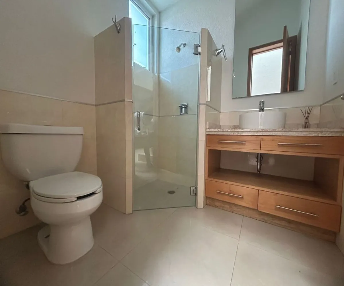 Casa En Renta,Valle Real,Paseo San Arturo Oriente 910 56, Zapopan, Jalisco 45130, 4 Habitaciones,4 Baños,Paseo San Arturo Oriente,2,p5upAZ5 Casa En Renta,Valle Real,Paseo San Arturo Oriente 910 56, Zapopan, Jalisco 45130, 4 Habitaciones,4 Baños,Paseo San Arturo Oriente,2,p5upAZ5