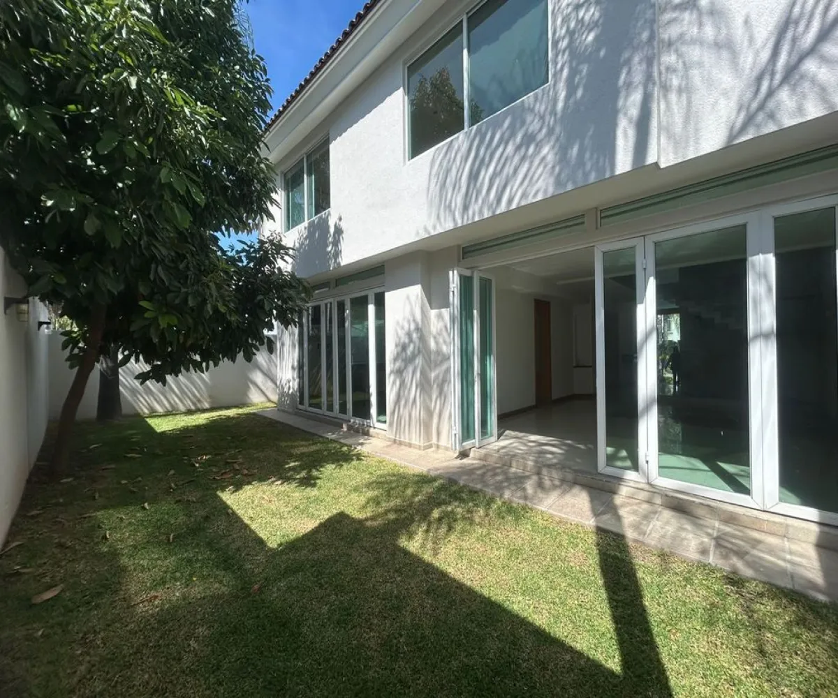 Casa En Renta,Valle Real,Paseo San Arturo Oriente 910 56, Zapopan, Jalisco 45130, 4 Habitaciones,4 Baños,Paseo San Arturo Oriente,2,p5upAZ5 Casa En Renta,Valle Real,Paseo San Arturo Oriente 910 56, Zapopan, Jalisco 45130, 4 Habitaciones,4 Baños,Paseo San Arturo Oriente,2,p5upAZ5