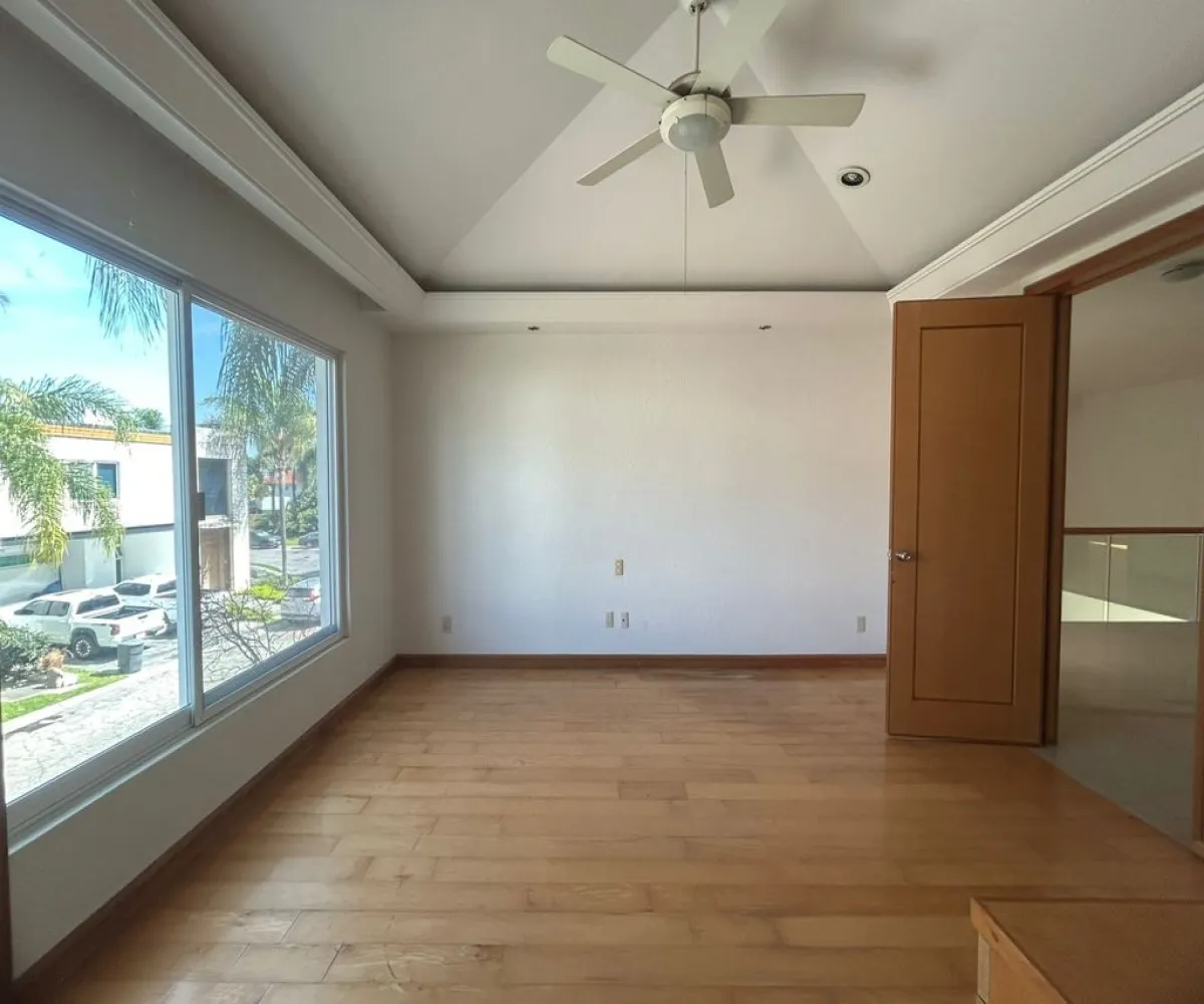 Casa En Renta,Valle Real,Paseo San Arturo Oriente 910 56, Zapopan, Jalisco 45130, 4 Habitaciones,4 Baños,Paseo San Arturo Oriente,2,p5upAZ5 Casa En Renta,Valle Real,Paseo San Arturo Oriente 910 56, Zapopan, Jalisco 45130, 4 Habitaciones,4 Baños,Paseo San Arturo Oriente,2,p5upAZ5