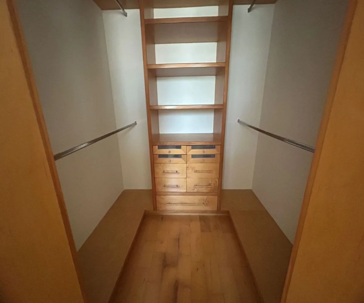 Casa En Renta,Valle Real,Paseo San Arturo Oriente 910 56, Zapopan, Jalisco 45130, 4 Habitaciones,4 Baños,Paseo San Arturo Oriente,2,p5upAZ5 Casa En Renta,Valle Real,Paseo San Arturo Oriente 910 56, Zapopan, Jalisco 45130, 4 Habitaciones,4 Baños,Paseo San Arturo Oriente,2,p5upAZ5