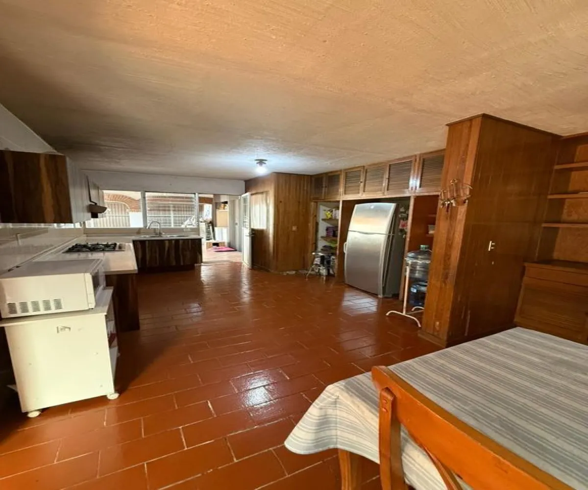 Casa En Venta,Prados Tepeyac,Calle Prado de los Tabachines 1114, Zapopan, Jalisco 45050, 4 Habitaciones,4 Baños,Calle Prado de los Tabachines,1,p4V2IPa Casa En Venta,Prados Tepeyac,Calle Prado de los Tabachines 1114, Zapopan, Jalisco 45050, 4 Habitaciones,4 Baños,Calle Prado de los Tabachines,1,p4V2IPa