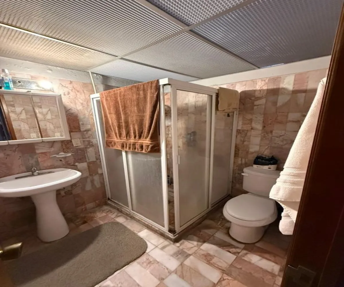 Casa En Venta,Prados Tepeyac,Calle Prado de los Tabachines 1114, Zapopan, Jalisco 45050, 4 Habitaciones,4 Baños,Calle Prado de los Tabachines,1,p4V2IPa Casa En Venta,Prados Tepeyac,Calle Prado de los Tabachines 1114, Zapopan, Jalisco 45050, 4 Habitaciones,4 Baños,Calle Prado de los Tabachines,1,p4V2IPa