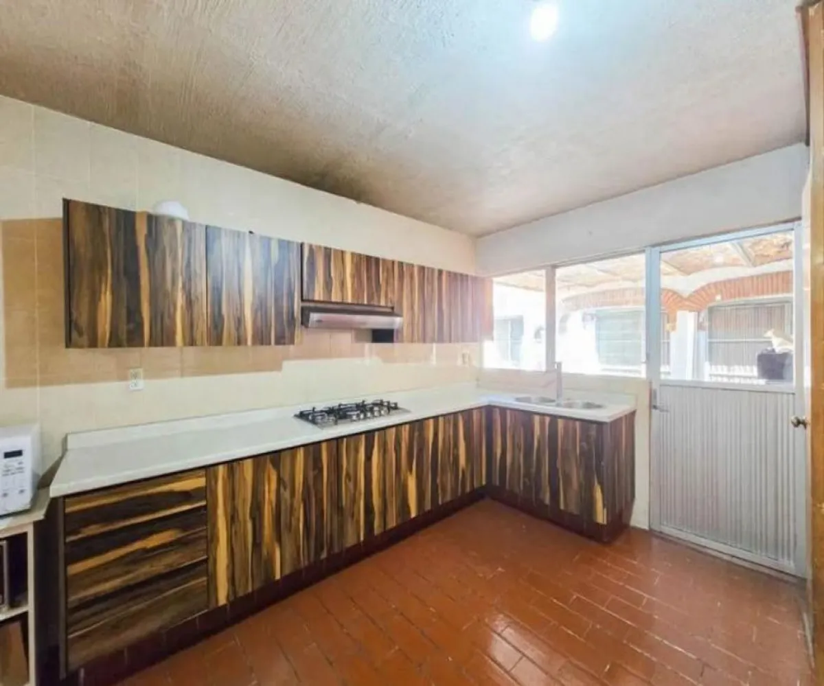 Casa En Venta,Prados Tepeyac,Calle Prado de los Tabachines 1114, Zapopan, Jalisco 45050, 4 Habitaciones,4 Baños,Calle Prado de los Tabachines,1,p4V2IPa Casa En Venta,Prados Tepeyac,Calle Prado de los Tabachines 1114, Zapopan, Jalisco 45050, 4 Habitaciones,4 Baños,Calle Prado de los Tabachines,1,p4V2IPa