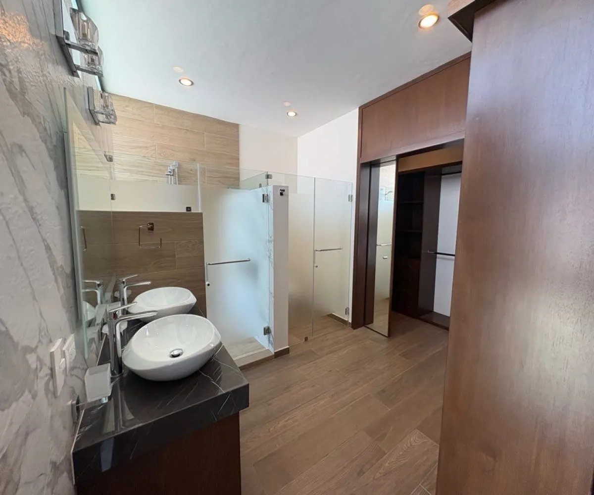 Casa En Venta,El Palomar,Valle de atemajac 87, Tlajomulco de Zúñiga, Jalisco 45643, 4 Habitaciones,4 Baños,Valle de atemajac ,1,pAavvoB Casa En Venta,El Palomar,Valle de atemajac 87, Tlajomulco de Zúñiga, Jalisco 45643, 4 Habitaciones,4 Baños,Valle de atemajac ,1,pAavvoB