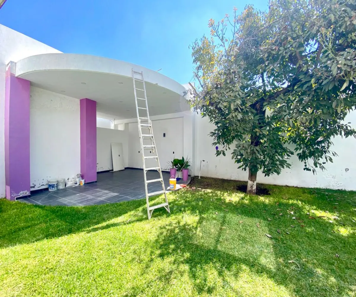 Casa En Renta,Fracc Prados Tepeyac,Calle Prado de los Lirios 377, Zapopan, Jalisco 45050, 4 Habitaciones,6 Baños,Calle Prado de los Lirios,3,pz0KM0n Casa En Renta,Fracc Prados Tepeyac,Calle Prado de los Lirios 377, Zapopan, Jalisco 45050, 4 Habitaciones,6 Baños,Calle Prado de los Lirios,3,pz0KM0n