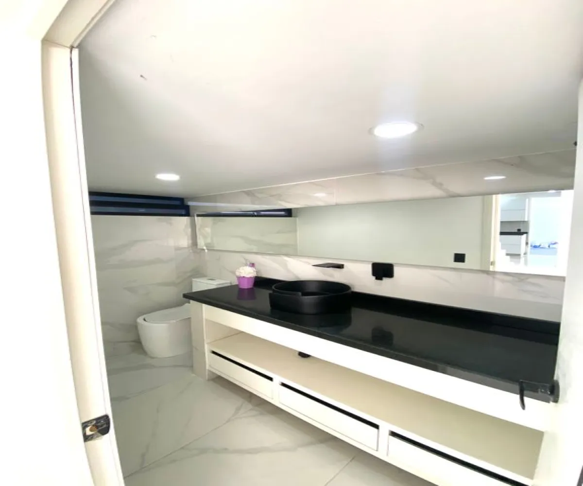 Casa En Renta,Fracc Prados Tepeyac,Calle Prado de los Lirios 377, Zapopan, Jalisco 45050, 4 Habitaciones,6 Baños,Calle Prado de los Lirios,3,pz0KM0n Casa En Renta,Fracc Prados Tepeyac,Calle Prado de los Lirios 377, Zapopan, Jalisco 45050, 4 Habitaciones,6 Baños,Calle Prado de los Lirios,3,pz0KM0n