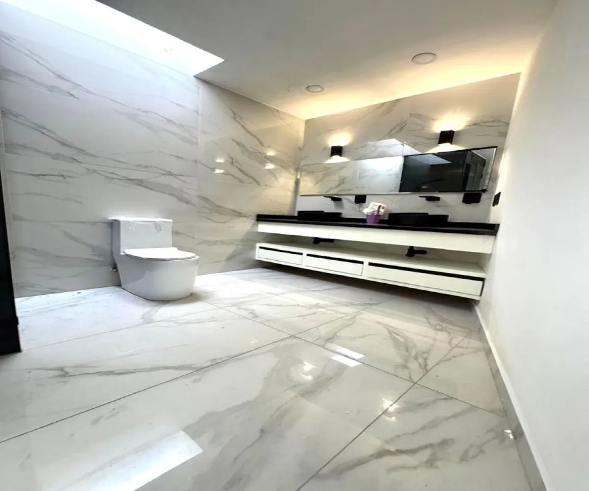 Casa En Renta,Fracc Prados Tepeyac,Calle Prado de los Lirios 377, Zapopan, Jalisco 45050, 4 Habitaciones,6 Baños,Calle Prado de los Lirios,3,pz0KM0n Casa En Renta,Fracc Prados Tepeyac,Calle Prado de los Lirios 377, Zapopan, Jalisco 45050, 4 Habitaciones,6 Baños,Calle Prado de los Lirios,3,pz0KM0n