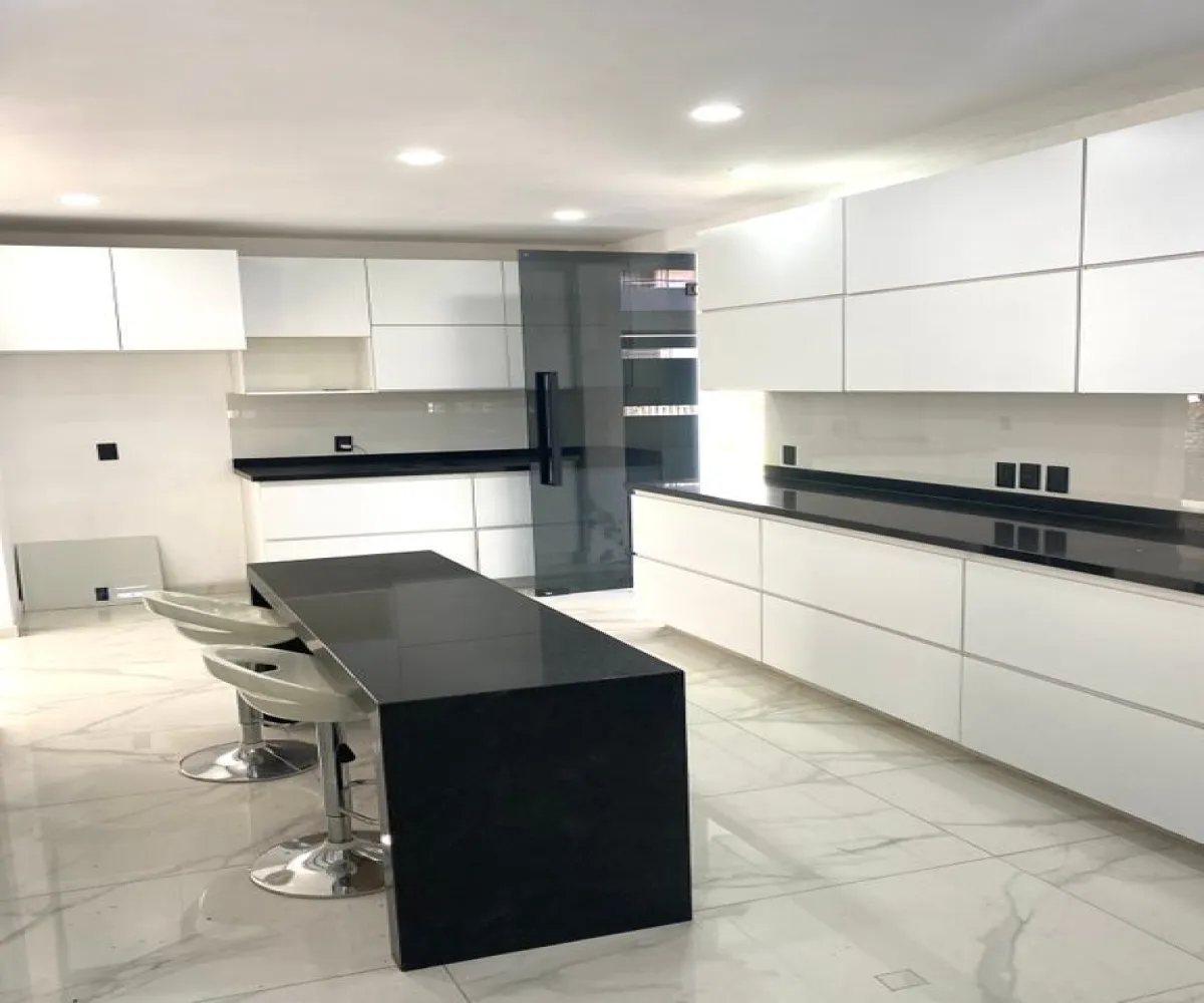 Casa En Renta,Fracc Prados Tepeyac,Calle Prado de los Lirios 377, Zapopan, Jalisco 45050, 4 Habitaciones,6 Baños,Calle Prado de los Lirios,3,pz0KM0n Casa En Renta,Fracc Prados Tepeyac,Calle Prado de los Lirios 377, Zapopan, Jalisco 45050, 4 Habitaciones,6 Baños,Calle Prado de los Lirios,3,pz0KM0n