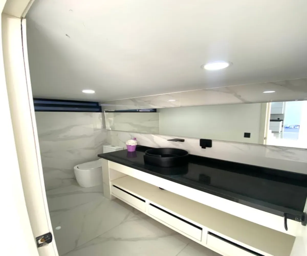 Casa En Renta,Fracc Prados Tepeyac,Calle Prado de los Lirios 377, Zapopan, Jalisco 45050, 4 Habitaciones,6 Baños,Calle Prado de los Lirios,3,pz0KM0n Casa En Renta,Fracc Prados Tepeyac,Calle Prado de los Lirios 377, Zapopan, Jalisco 45050, 4 Habitaciones,6 Baños,Calle Prado de los Lirios,3,pz0KM0n