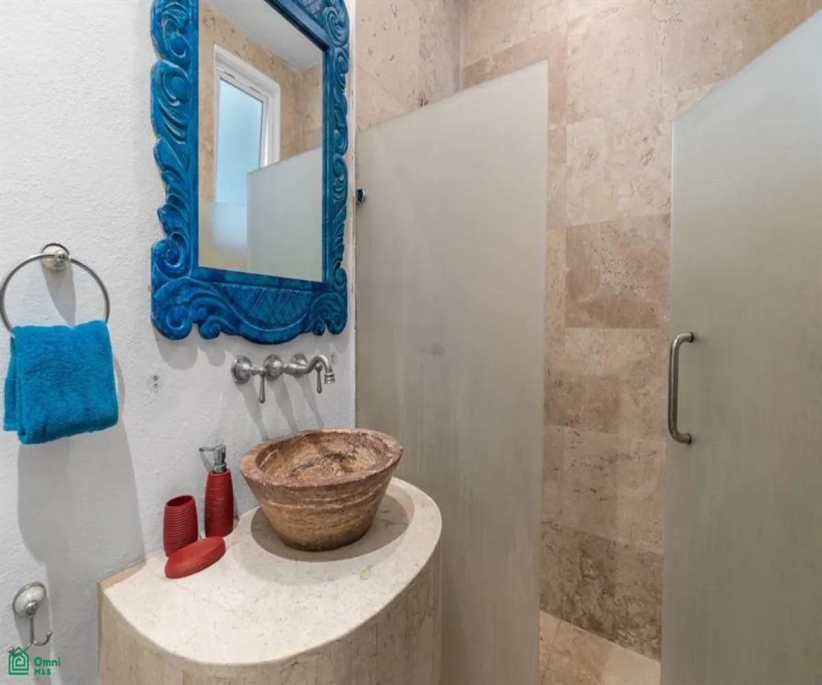 Departamento En Venta,El Cerro,Privada Allende 1, Puerto Vallarta, Jalisco 48304, 2 Habitaciones,2 Baños,Privada Allende,1,MX251034489 Departamento En Venta,El Cerro,Privada Allende 1, Puerto Vallarta, Jalisco 48304, 2 Habitaciones,2 Baños,Privada Allende,1,MX251034489