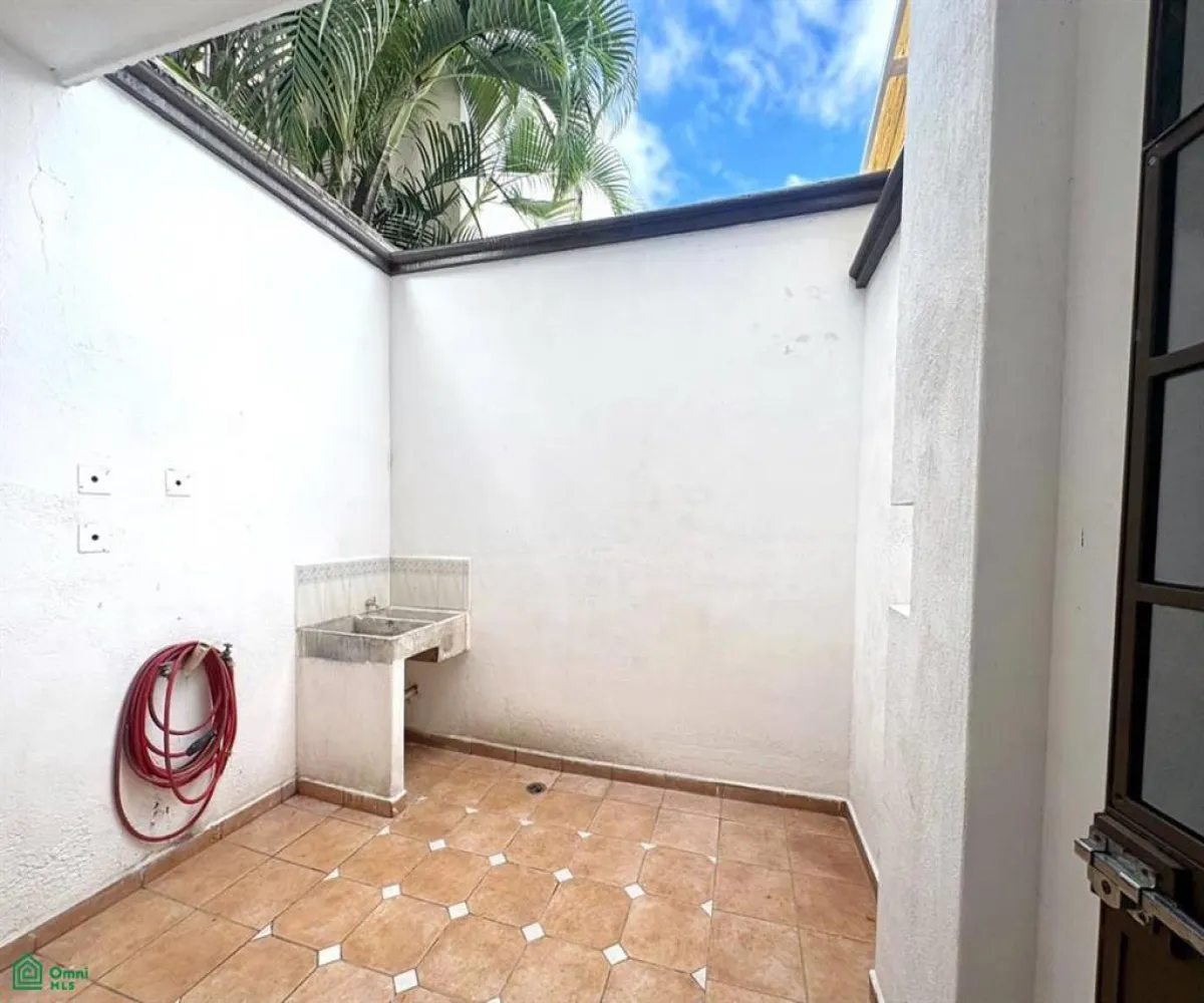 Casa En Venta,Santa Maria,Candelaria 238, Puerto Vallarta, Jalisco 48325, 2 Habitaciones,3 Baños,Candelaria,3,MX251034689 Casa En Venta,Santa Maria,Candelaria 238, Puerto Vallarta, Jalisco 48325, 2 Habitaciones,3 Baños,Candelaria,3,MX251034689