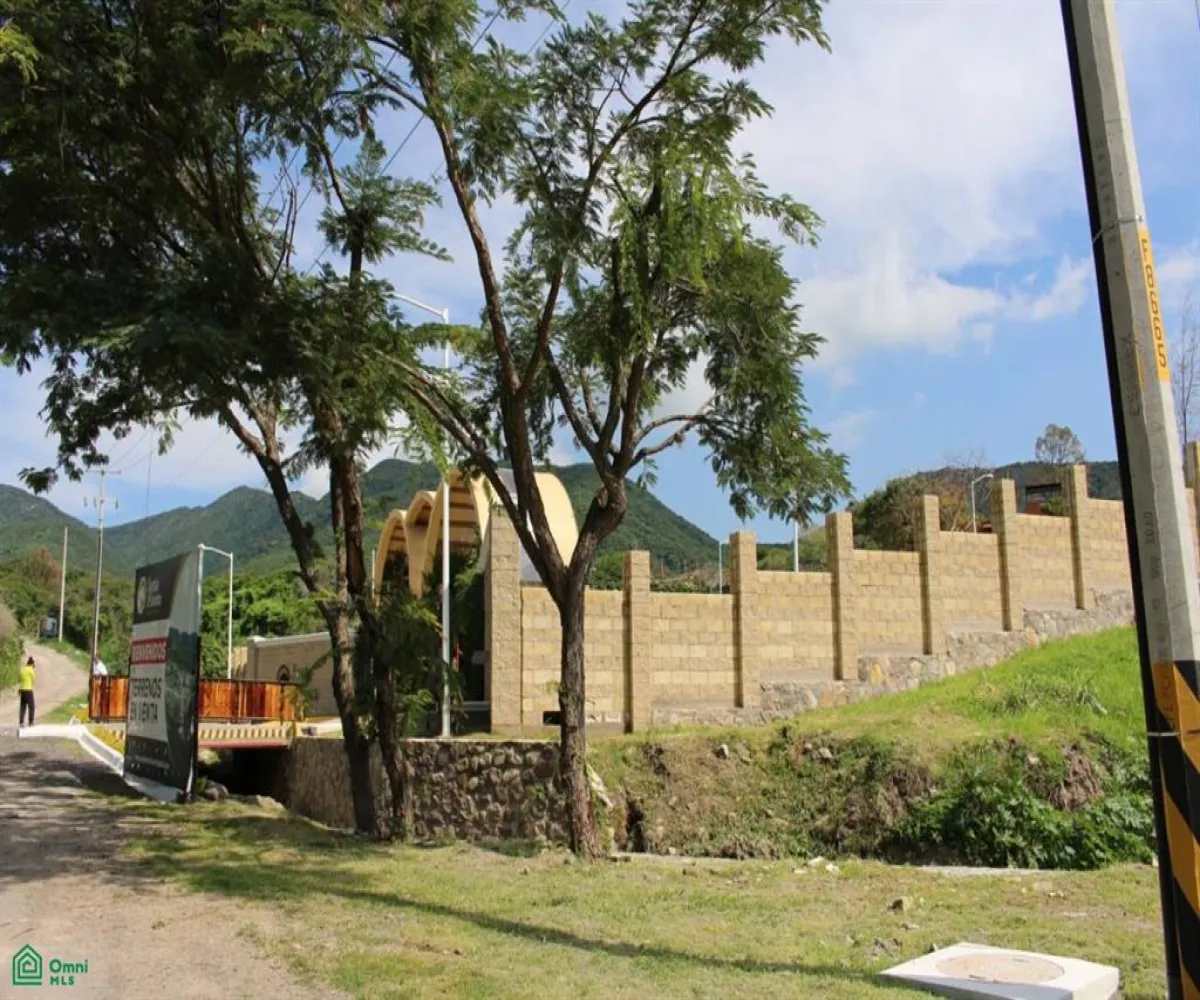 Terreno En Venta,Chapala Centro,Av. del Juaguey 1 int 8, Chapala, Jalisco 45900,Av. del Juaguey,MX251034934 Terreno En Venta,Chapala Centro,Av. del Juaguey 1 int 8, Chapala, Jalisco 45900,Av. del Juaguey,MX251034934