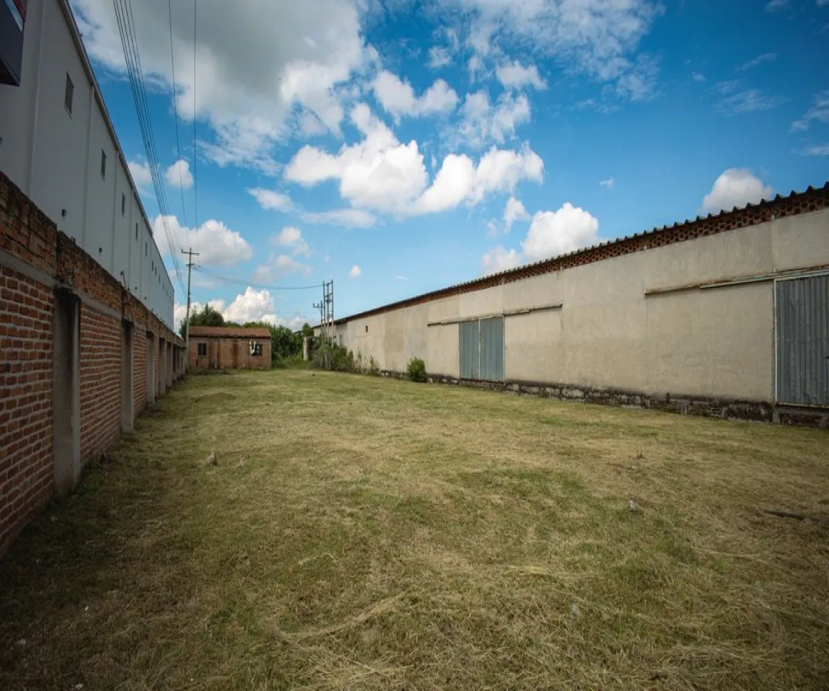 Terreno En Venta,Fraccionamiento Asturias,Carretera Guadalajara - Chapala SN, Tlajomulco de Zúñiga, Jalisco 45640,Carretera Guadalajara - Chapala,pK9vTxn Terreno En Venta,Fraccionamiento Asturias,Carretera Guadalajara - Chapala SN, Tlajomulco de Zúñiga, Jalisco 45640,Carretera Guadalajara - Chapala,pK9vTxn