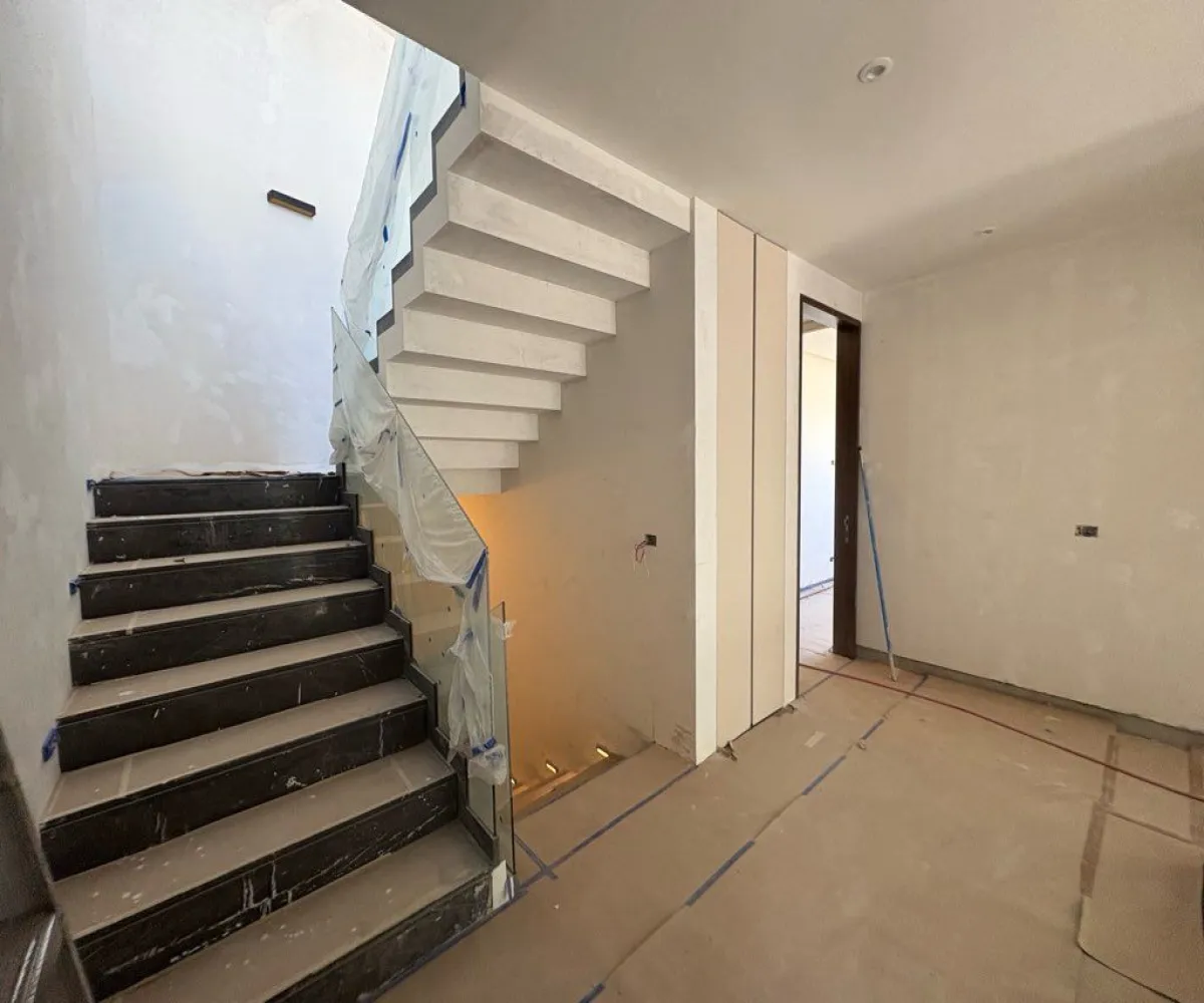 Casa En Venta,Res Virreyes,Paseo Puerta las Lomas 2662 00, Zapopan, Jalisco 45110, 4 Habitaciones,5 Baños,Paseo Puerta las Lomas,4,p6gKsPP Casa En Venta,Res Virreyes,Paseo Puerta las Lomas 2662 00, Zapopan, Jalisco 45110, 4 Habitaciones,5 Baños,Paseo Puerta las Lomas,4,p6gKsPP