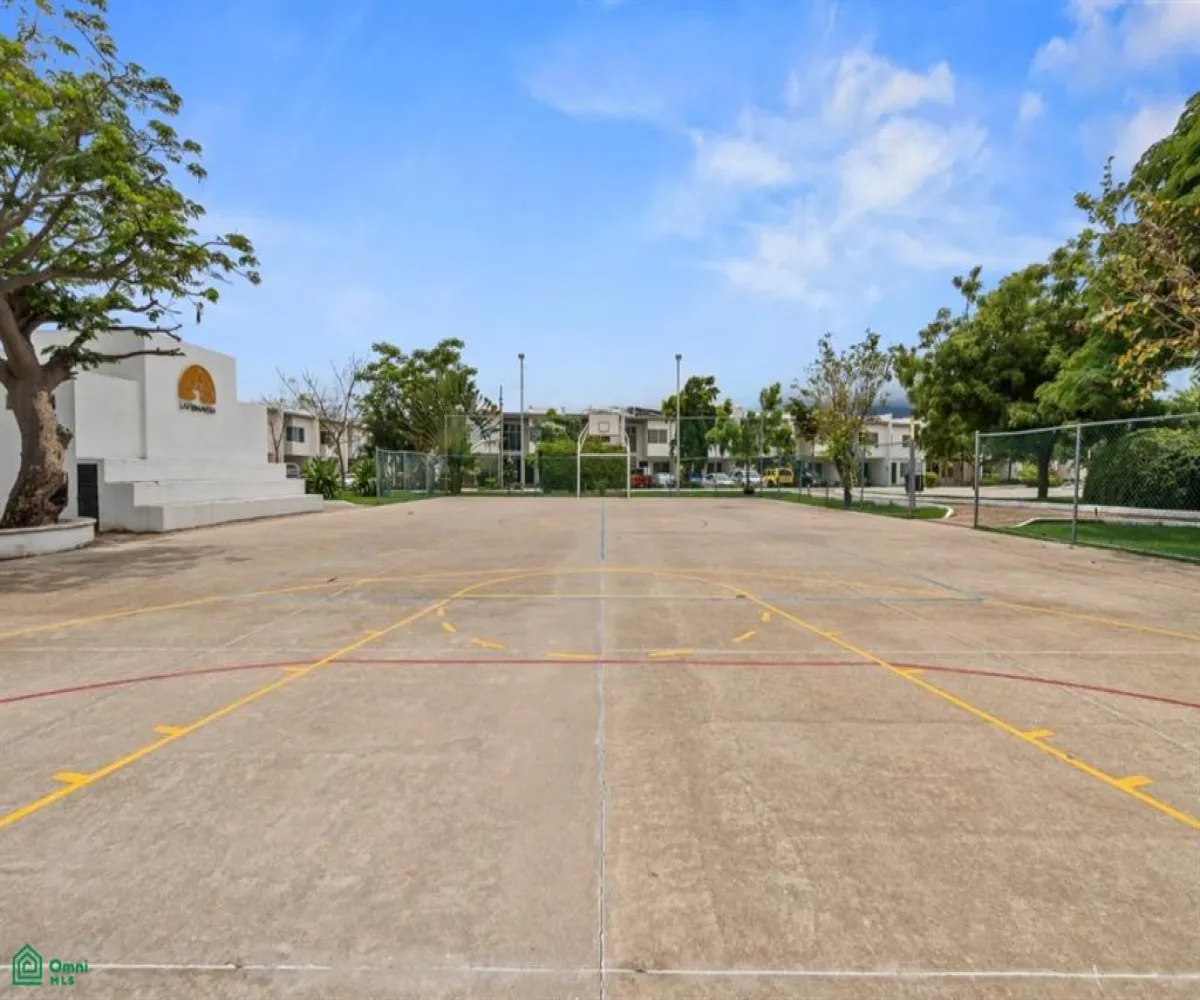 Casa En Venta,Villas Universidad,Ceiba 137, Puerto Vallarta, Jalisco 48315, 3 Habitaciones,4 Baños,Ceiba,2,MX251035229 Casa En Venta,Villas Universidad,Ceiba 137, Puerto Vallarta, Jalisco 48315, 3 Habitaciones,4 Baños,Ceiba,2,MX251035229