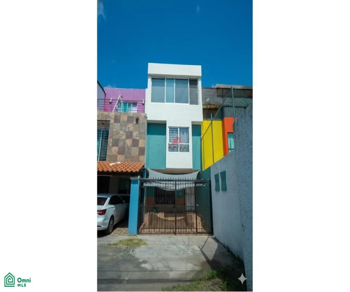 Casa En Venta,Parques De Zapopan,SANTA MONICA 340, Zapopan, Jalisco 45138, 2 Habitaciones,2 Baños,SANTA MONICA,MX251035877 Casa En Venta,Parques De Zapopan,SANTA MONICA 340, Zapopan, Jalisco 45138, 2 Habitaciones,2 Baños,SANTA MONICA,MX251035877