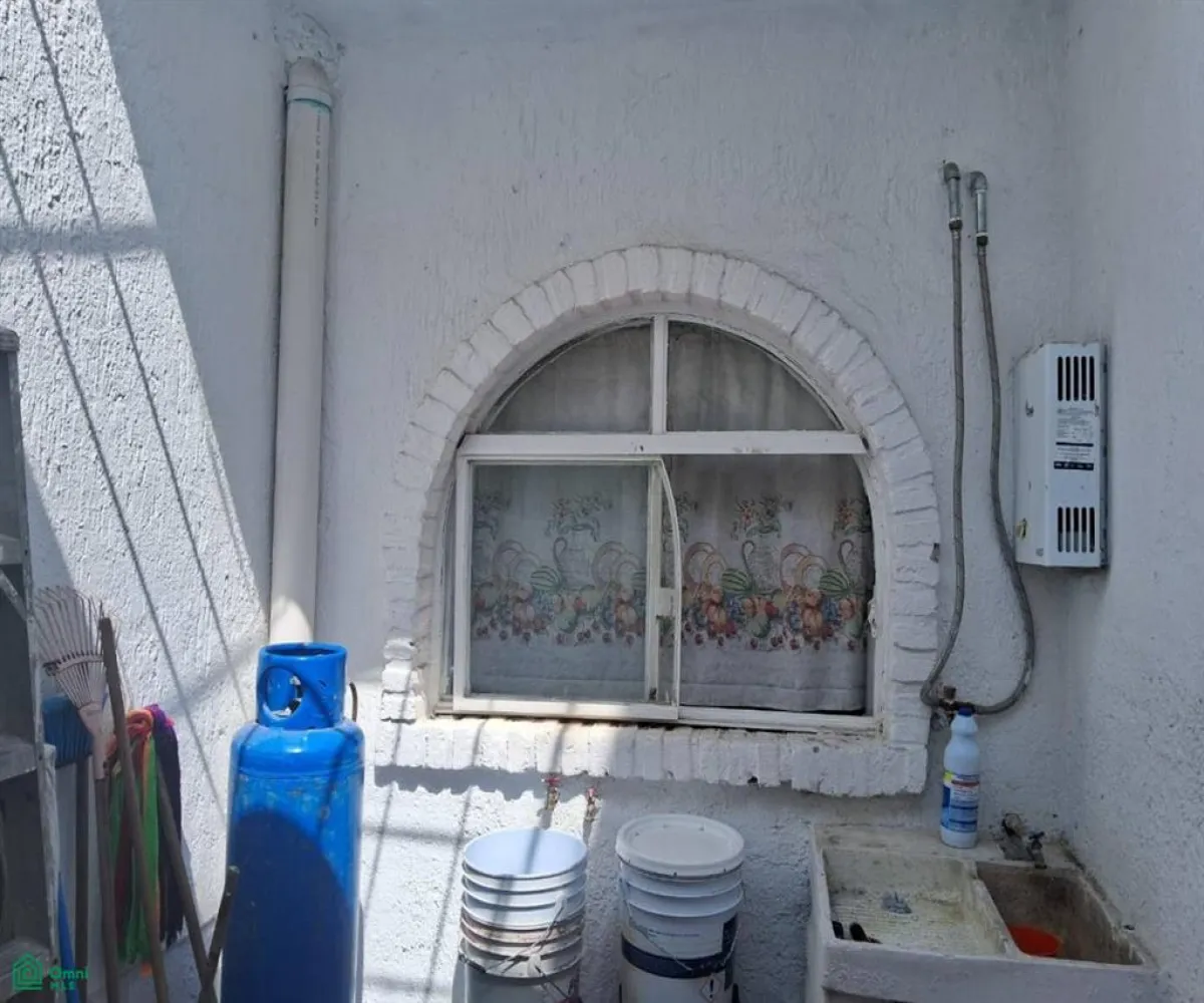 Casa En Venta,Chapala Centro,Colinas de Chalanas 36, Chapala, Jalisco 45900, 3 Habitaciones,2 Baños,Colinas de Chalanas,2,MX251036525 Casa En Venta,Chapala Centro,Colinas de Chalanas 36, Chapala, Jalisco 45900, 3 Habitaciones,2 Baños,Colinas de Chalanas,2,MX251036525