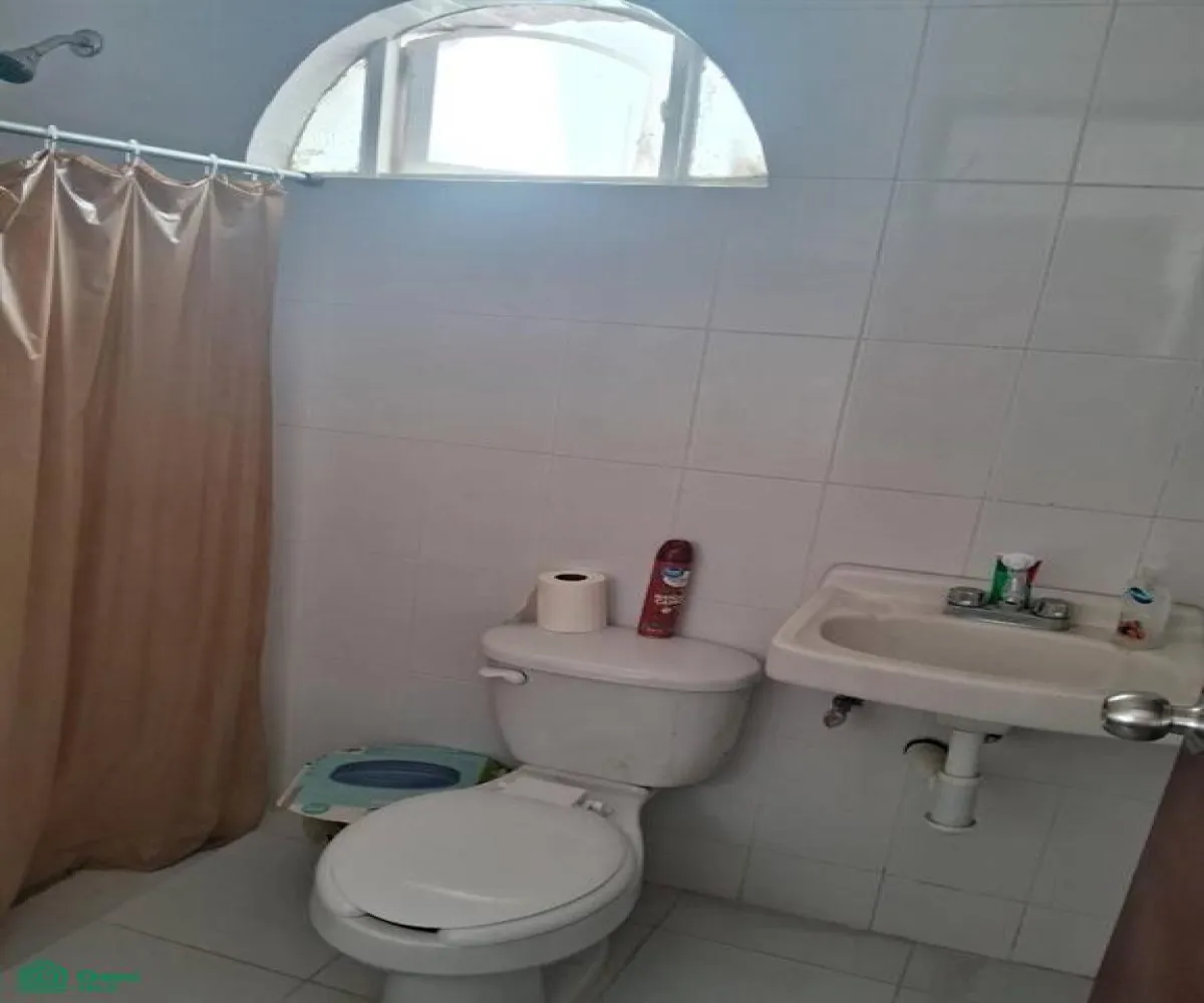 Casa En Venta,Chapala Centro,Colinas de Chalanas 36, Chapala, Jalisco 45900, 3 Habitaciones,2 Baños,Colinas de Chalanas,2,MX251036525 Casa En Venta,Chapala Centro,Colinas de Chalanas 36, Chapala, Jalisco 45900, 3 Habitaciones,2 Baños,Colinas de Chalanas,2,MX251036525