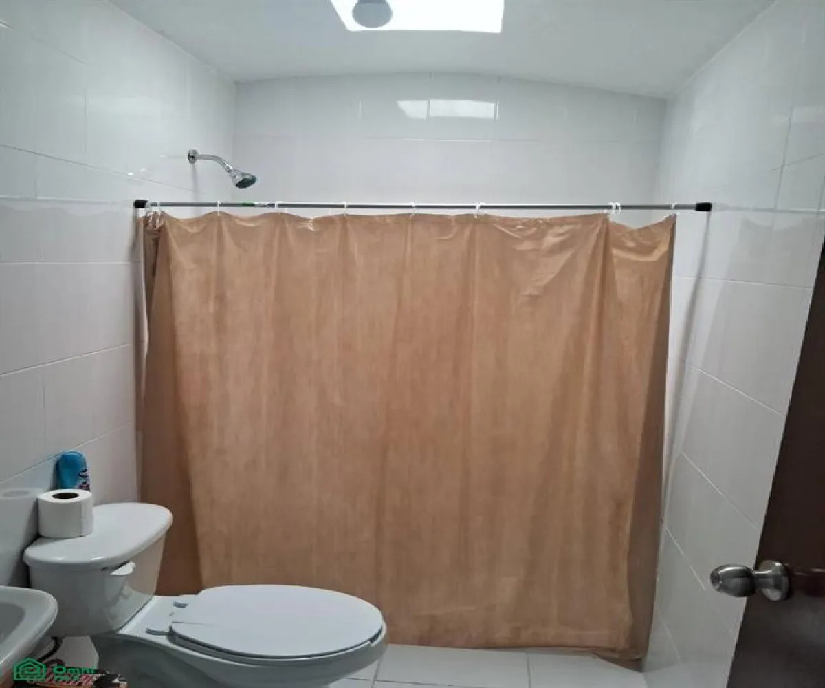 Casa En Venta,Chapala Centro,Colinas de Chalanas 36, Chapala, Jalisco 45900, 3 Habitaciones,2 Baños,Colinas de Chalanas,2,MX251036525 Casa En Venta,Chapala Centro,Colinas de Chalanas 36, Chapala, Jalisco 45900, 3 Habitaciones,2 Baños,Colinas de Chalanas,2,MX251036525