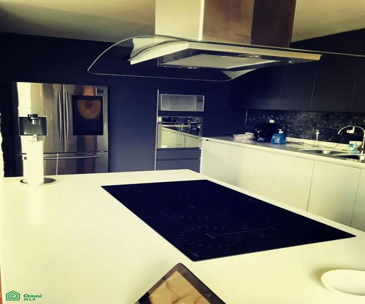 Casa En Venta,El Tapatío,Avenida Patria 3581, Tlaquepaque, Jalisco 45588, 6 Habitaciones,6 Baños,Avenida Patria,3,MX2513002 Casa En Venta,El Tapatío,Avenida Patria 3581, Tlaquepaque, Jalisco 45588, 6 Habitaciones,6 Baños,Avenida Patria,3,MX2513002