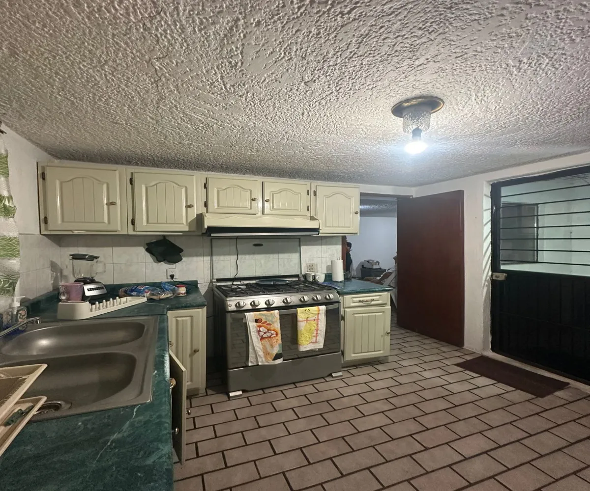 Casa En Venta,Residencial Moctezuma,Paseo de los Volcanes 1447, Zapopan, Jalisco 45059, 3 Habitaciones,2 Baños,Paseo de los Volcanes,1,723259 Casa En Venta,Residencial Moctezuma,Paseo de los Volcanes 1447, Zapopan, Jalisco 45059, 3 Habitaciones,2 Baños,Paseo de los Volcanes,1,723259