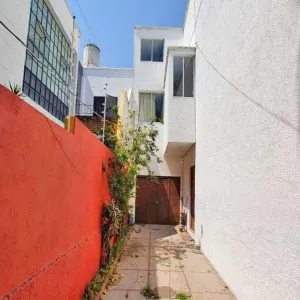 Casa En Renta,Vallarta Poniente,Mazamitla 2991, Guadalajara, Jalisco 44110, 6 Habitaciones,3 Baños,Mazamitla,3,pw4S4L2