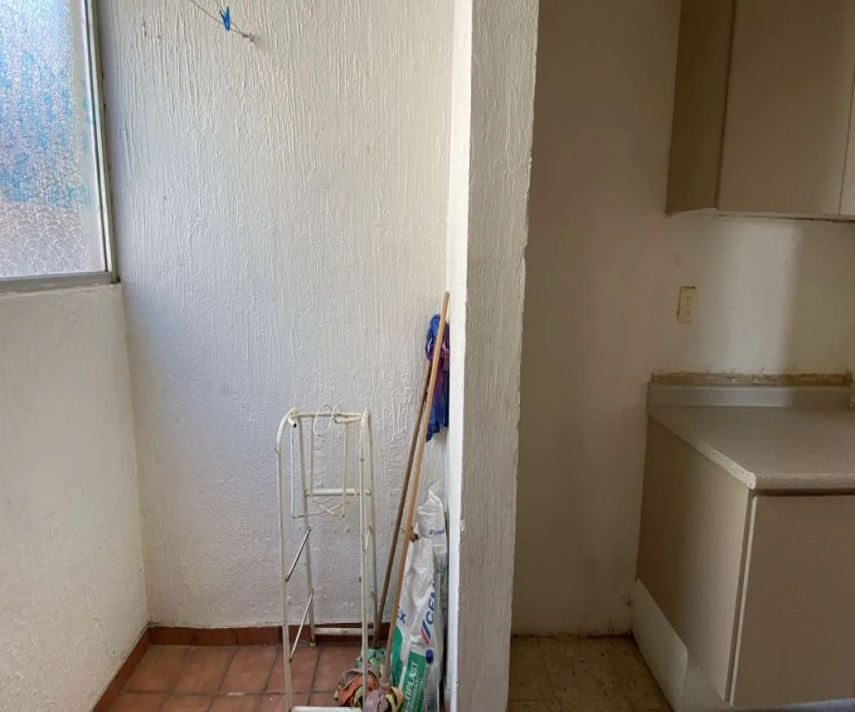 Departamento En Venta,Villas de San Juan,Calle Diego Rivera 276 E-14, Guadalajara, Jalisco 44290, 3 Habitaciones,1 Baño,Calle Diego Rivera,1,pAcRLf7 Departamento En Venta,Villas de San Juan,Calle Diego Rivera 276 E-14, Guadalajara, Jalisco 44290, 3 Habitaciones,1 Baño,Calle Diego Rivera,1,pAcRLf7