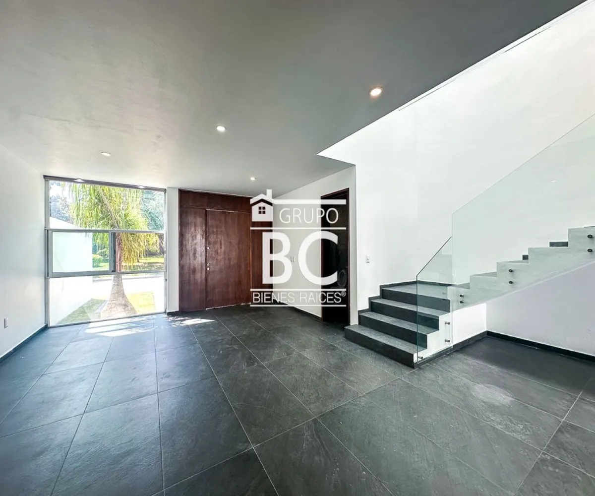 Casa En Venta,San Agustin,Avenida Camino Real a Colima S/N, Tlajomulco de Zúñiga, Jalisco 45645, 3 Habitaciones,3 Baños,Avenida Camino Real a Colima,2,pXhf65c