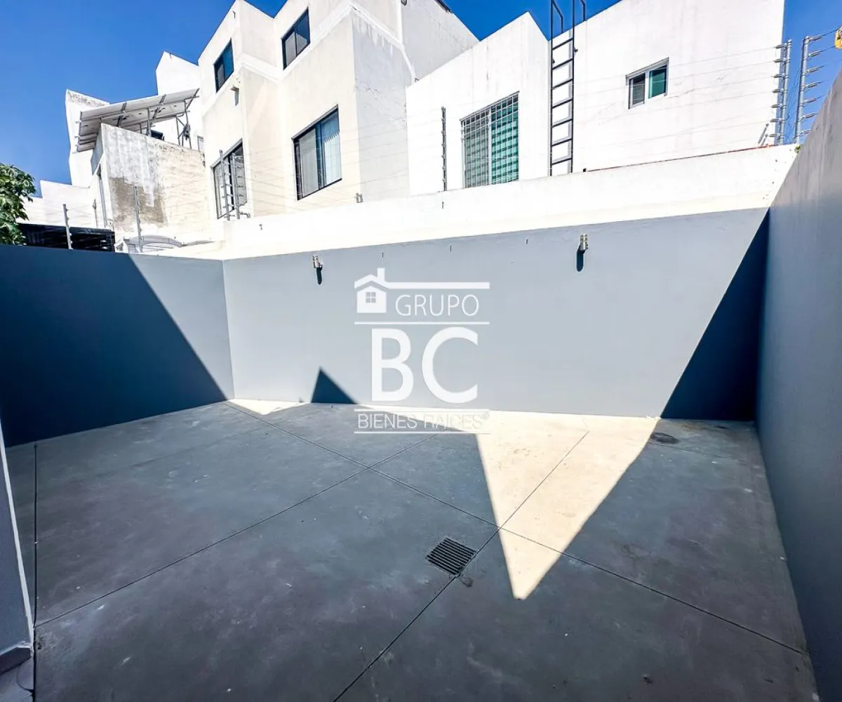 Casa En Venta,San Agustin,Avenida Camino Real a Colima S/N, Tlajomulco de Zúñiga, Jalisco 45645, 3 Habitaciones,3 Baños,Avenida Camino Real a Colima,2,pXhf65c