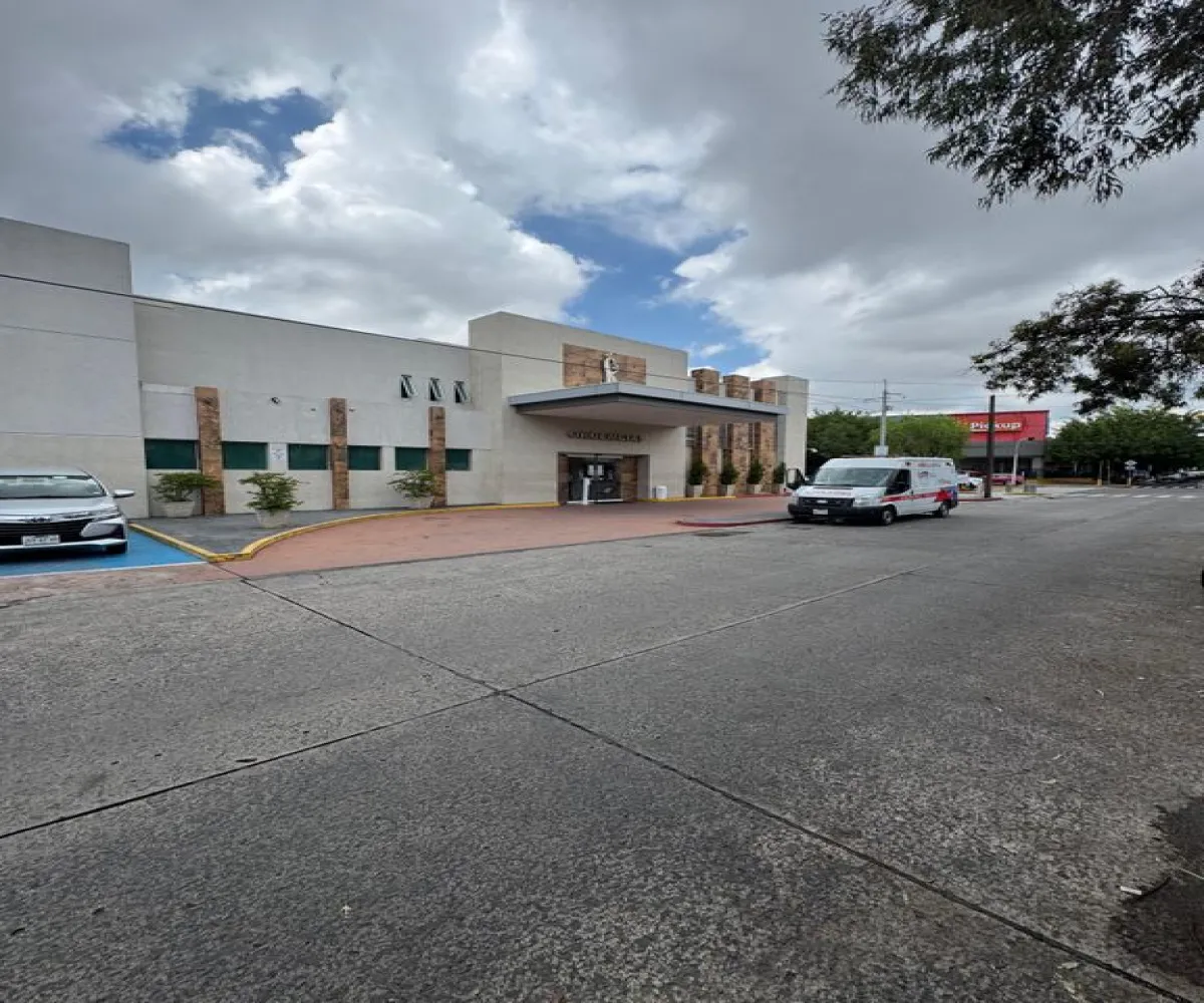 Casa En Venta,Chapalita,C. José María Robles S/N, Guadalajara, Jalisco 44500,4 Baños,C. José María Robles ,1,pEAy1sw