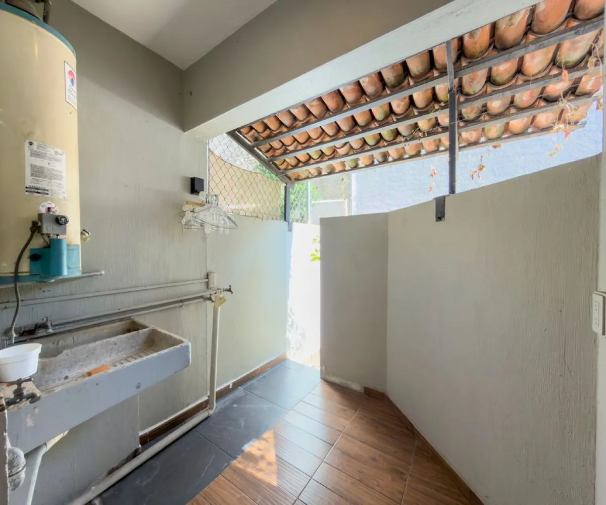 Casa En Venta,Granja,Calzada De Los Cipréses 7418, Zapopan, Jalisco 45010, 3 Habitaciones,2 Baños,Calzada De Los Cipréses,1,pPpOEe9