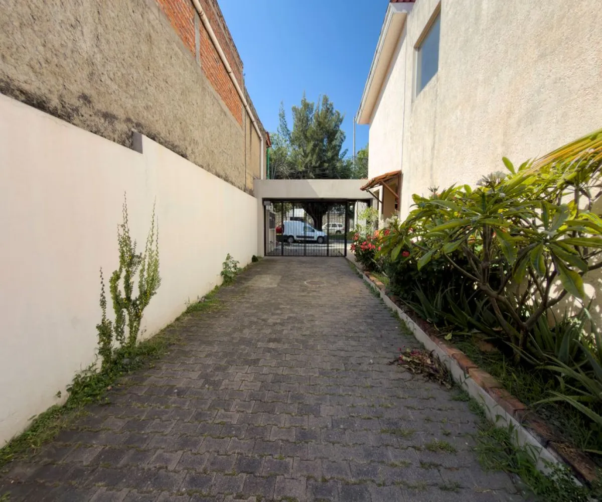 Casa En Venta,Granja,Calzada De Los Cipréses 7418, Zapopan, Jalisco 45010, 3 Habitaciones,2 Baños,Calzada De Los Cipréses,1,pPpOEe9