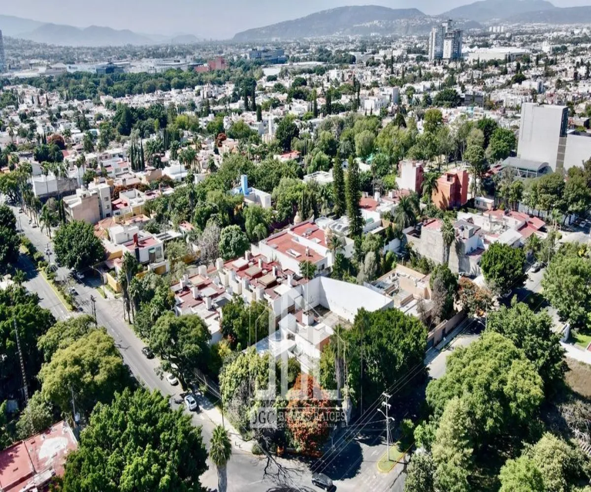 Casa En Venta,Ciudad del Sol,Avenida Xochitl 211, Zapopan, Jalisco 45050, 5 Habitaciones,4 Baños,Avenida Xochitl,1,pfyF0Uc